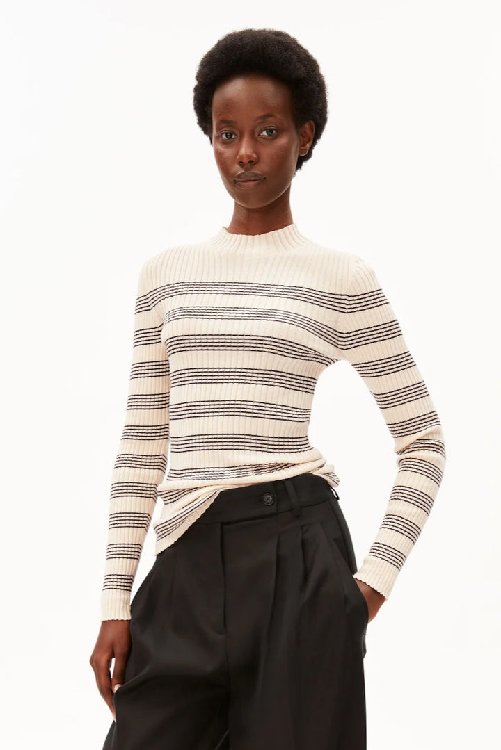 ALAANIA Striped Knit Sweater oatmilk black