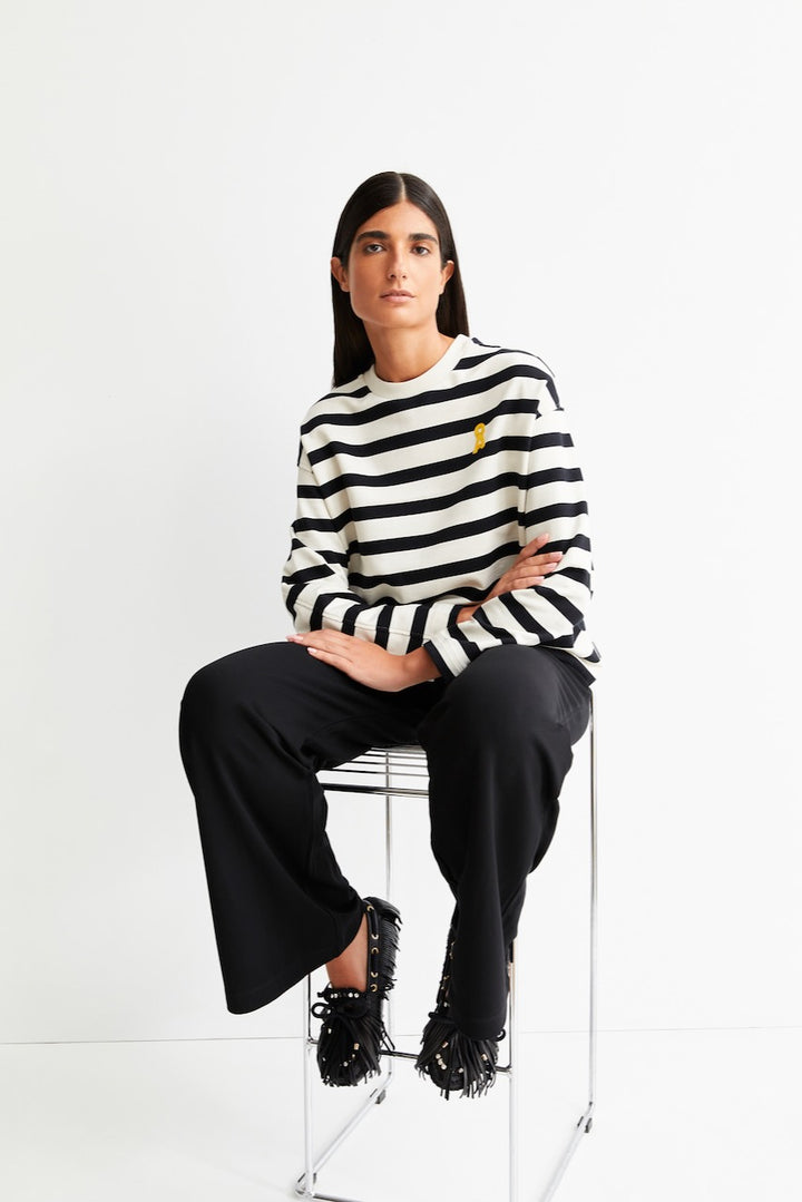 ICONIC Å FRANKAA Bold Sweat undyed black