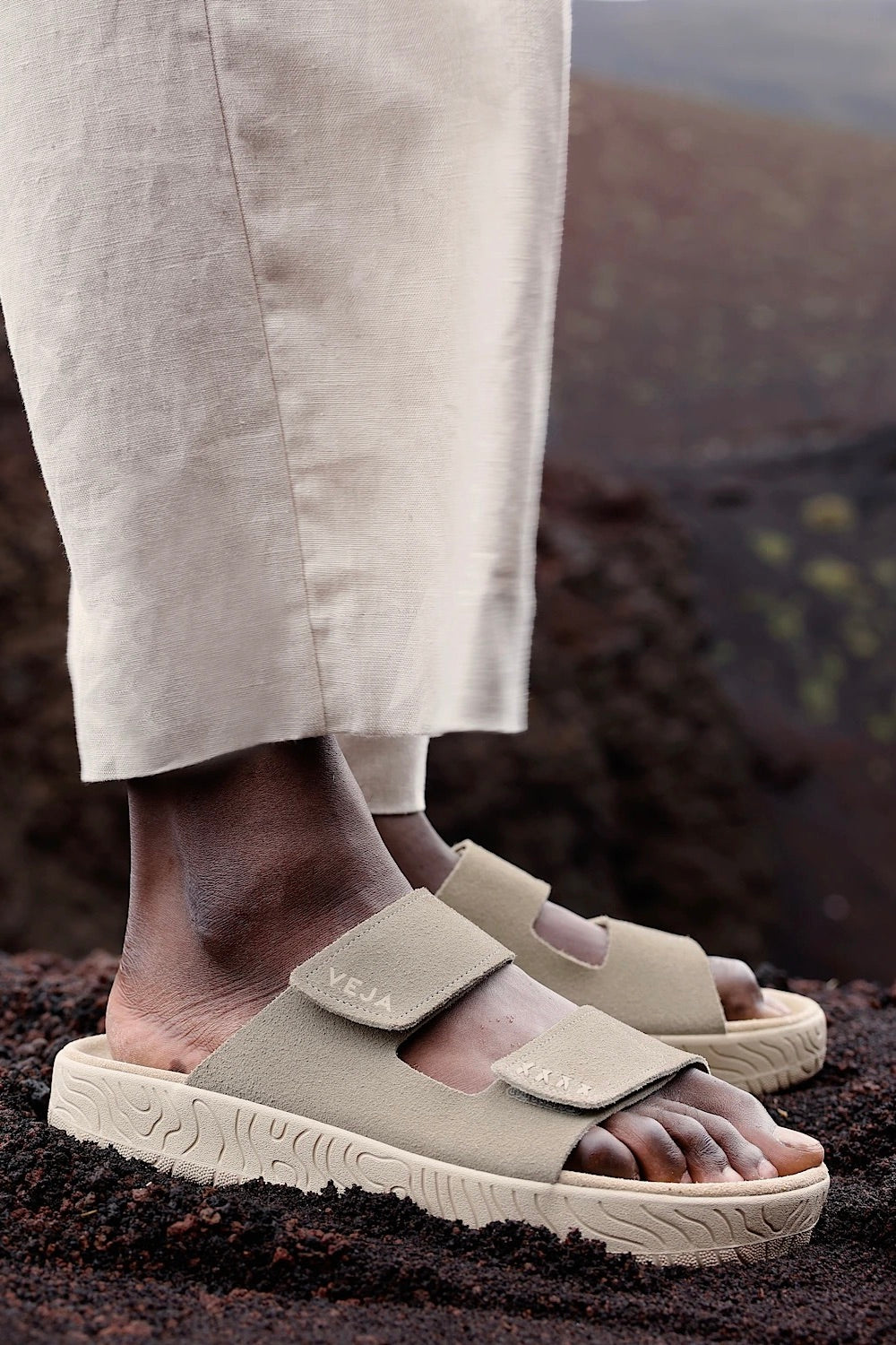 ETNA Suede taupe almond
