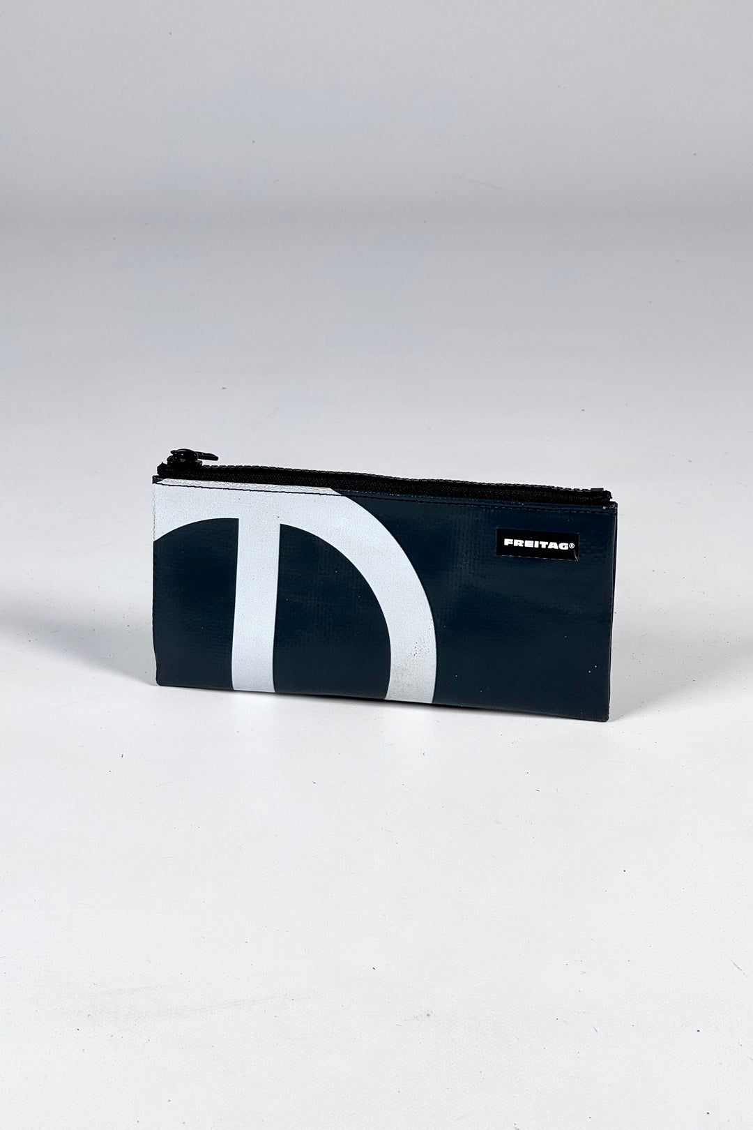 SERENA F06 Pouch