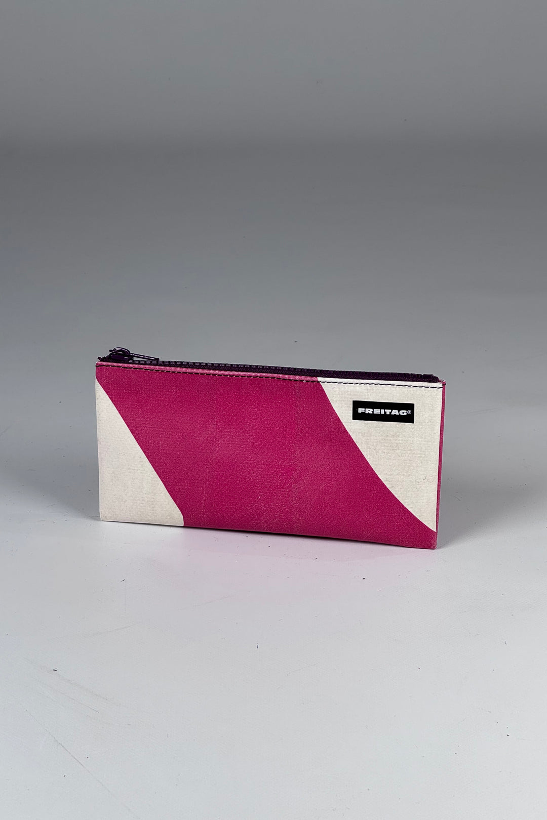 SERENA F06 Pouch