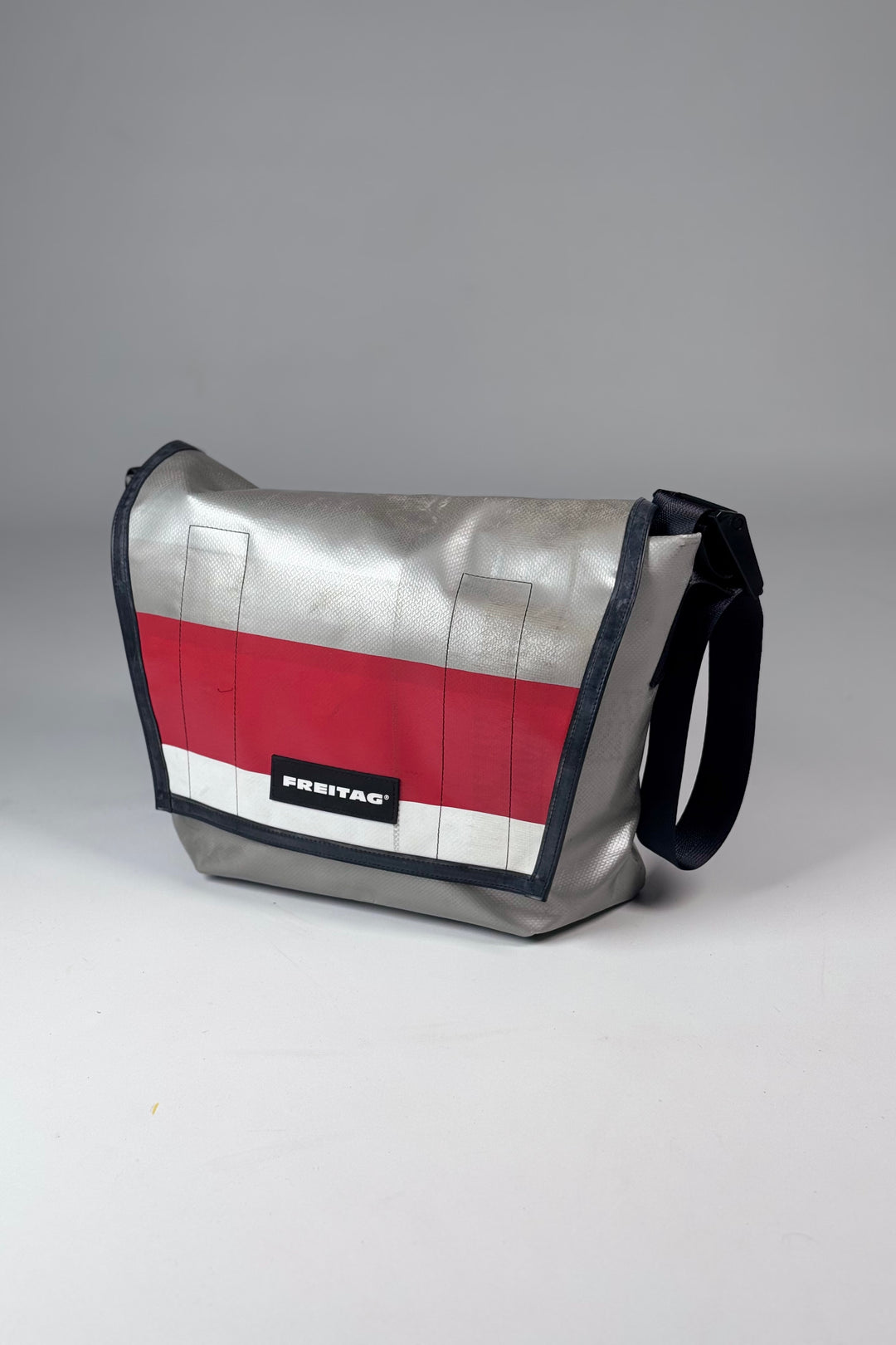 DEXTER F14 Messenger Classic Slim