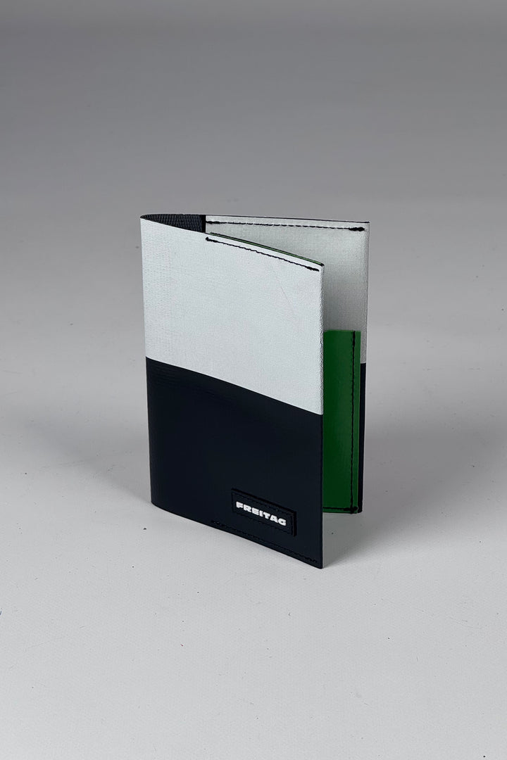EXPLORER F243 2-in-1 Sleeve
