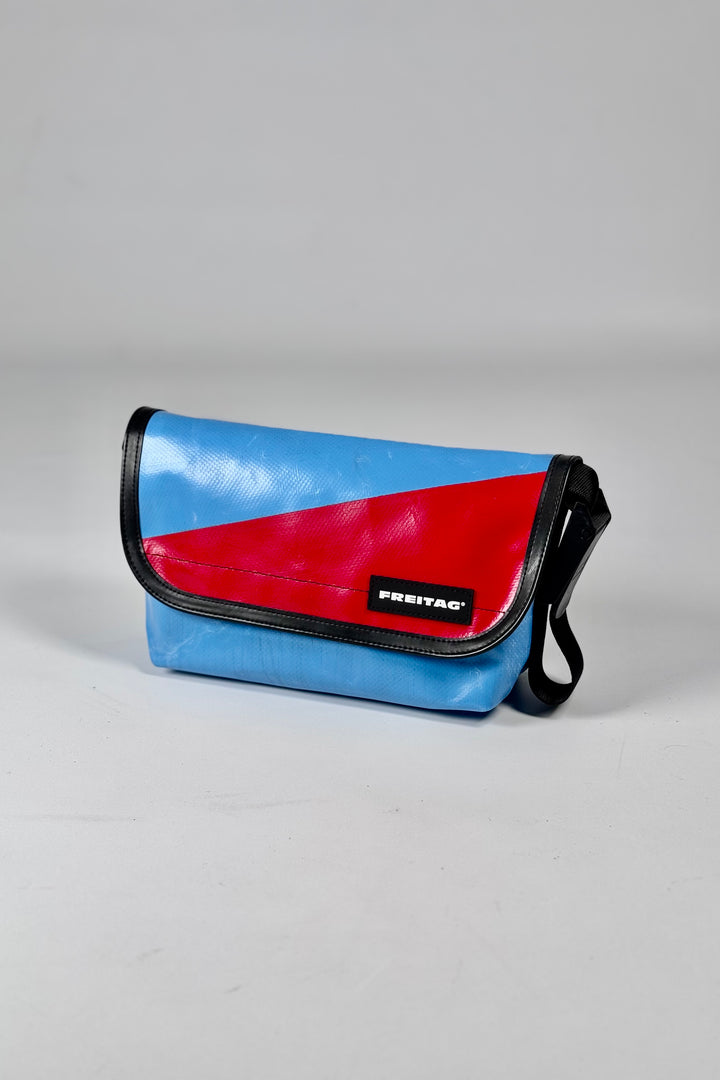 HAWAII FIVE-O F41 Messenger Bag extra small