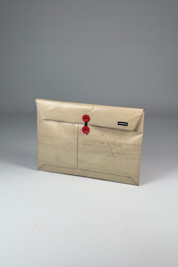 F421 SLEEVE for Laptop 15"