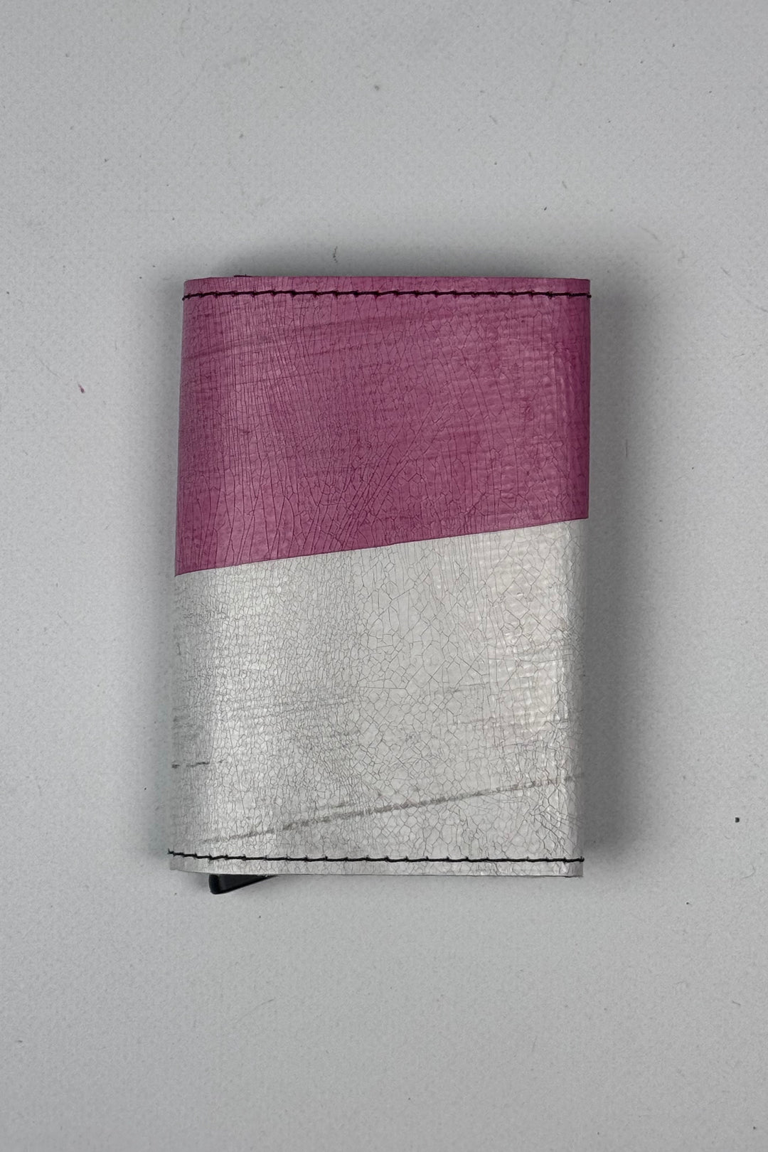 SECRID X FREITAG F705