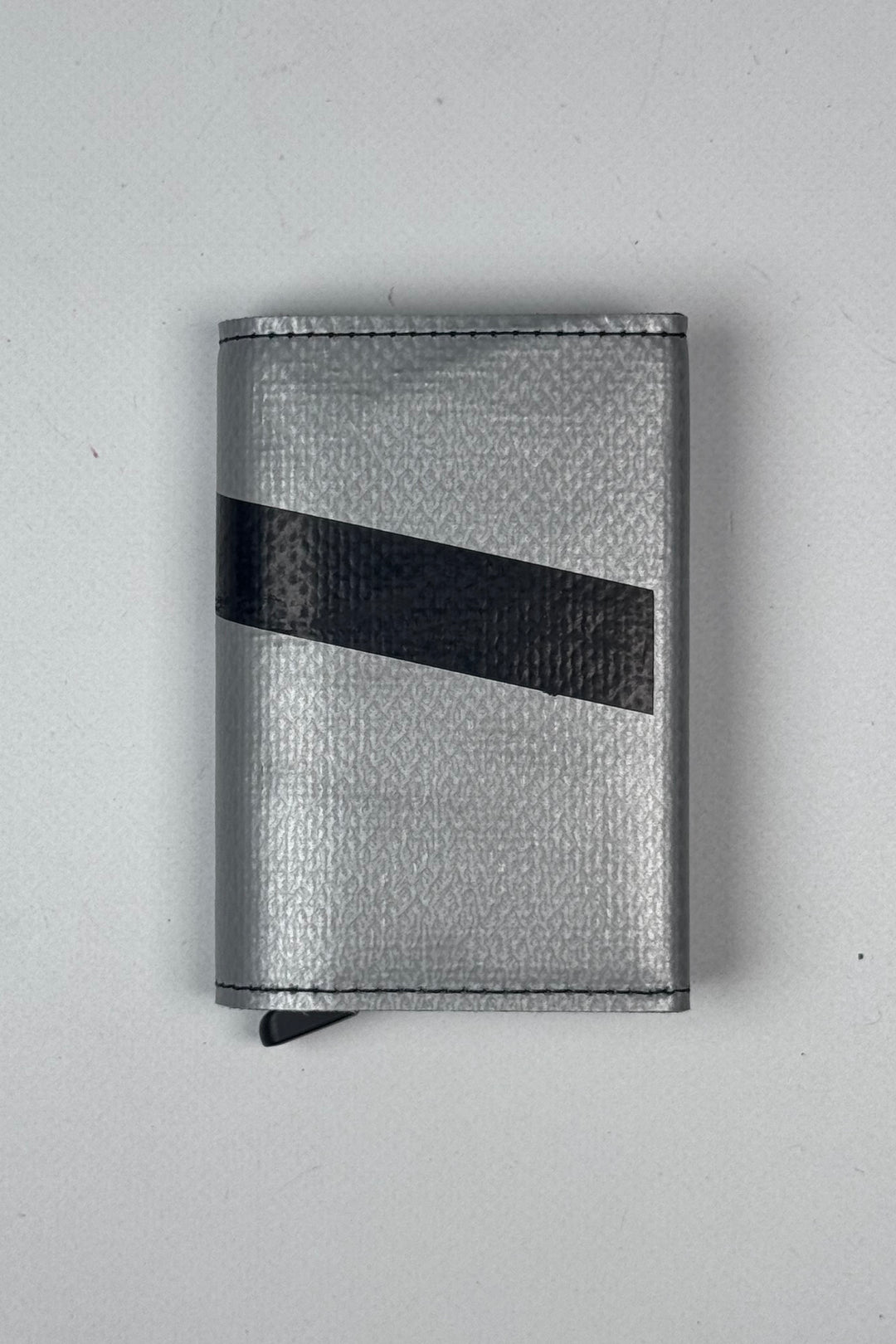 SECRID X FREITAG F705