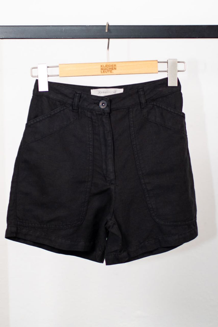 LARA Shorts