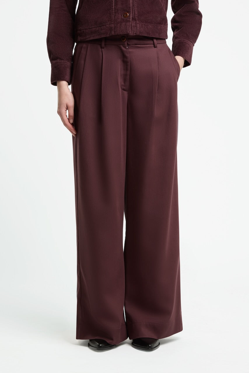 LARENA Pants fudge