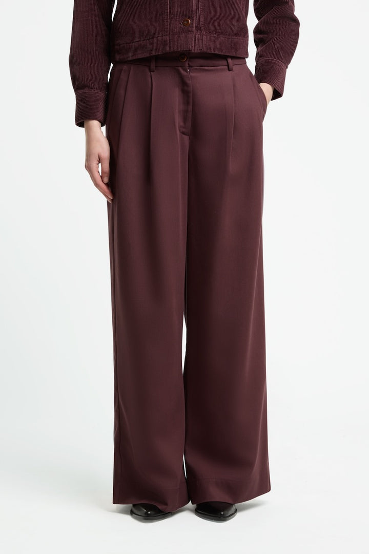 LARENA Pants fudge