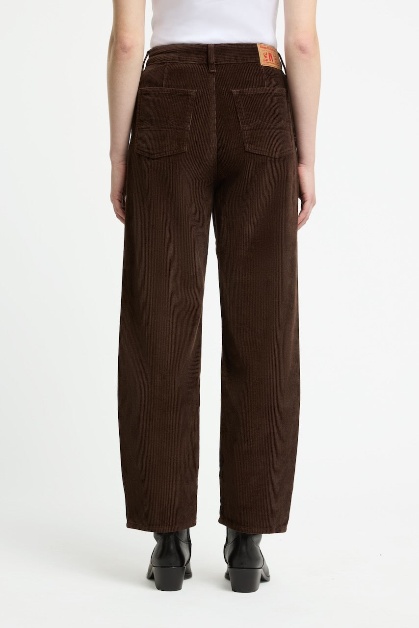 LEILA Cord Pants coffee bean