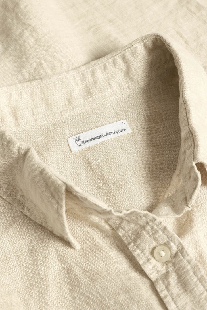 ASTER Fold Up Shortsleeve Linen Shirt