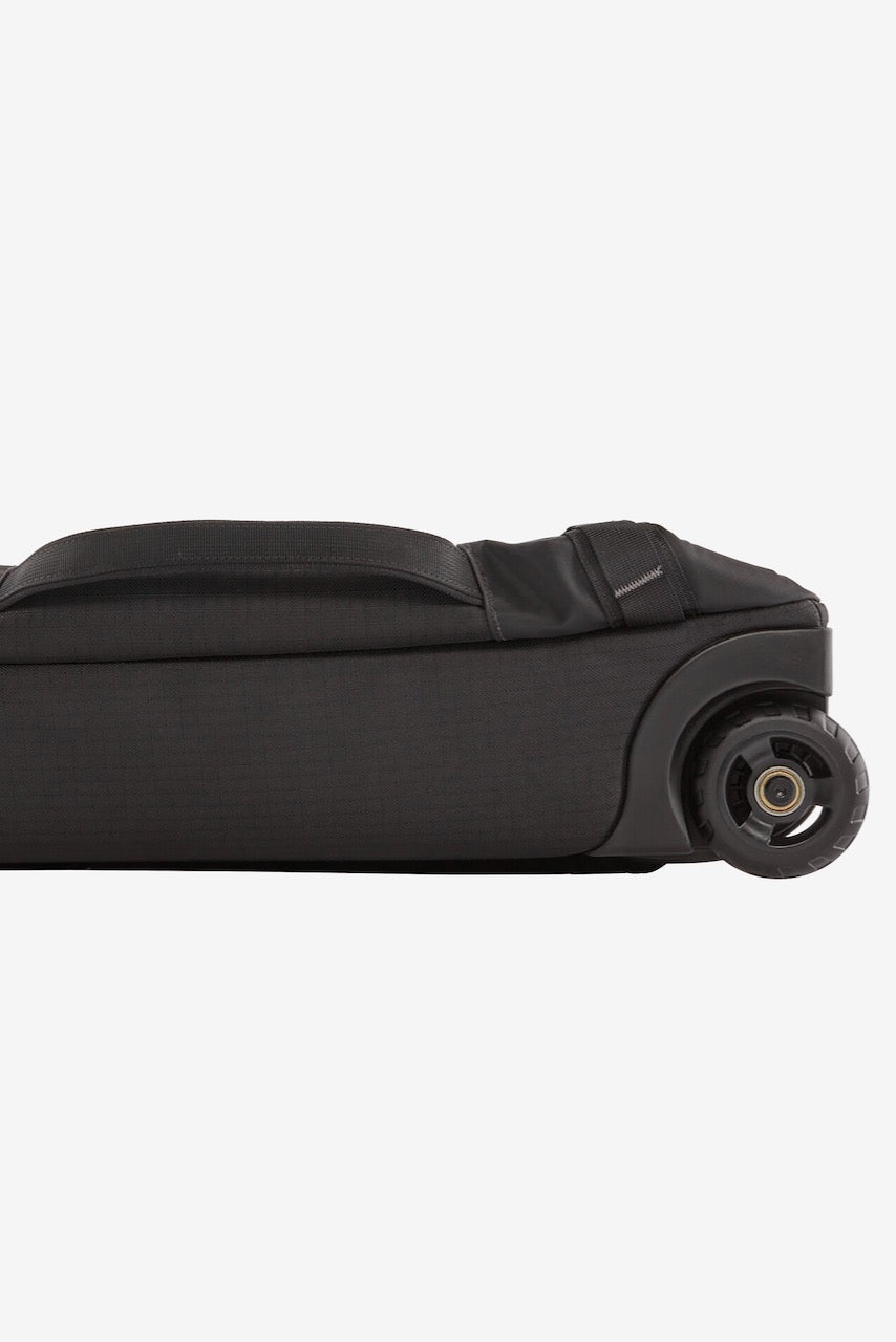 BLACK HOLE® Wheeled Duffel 40L
