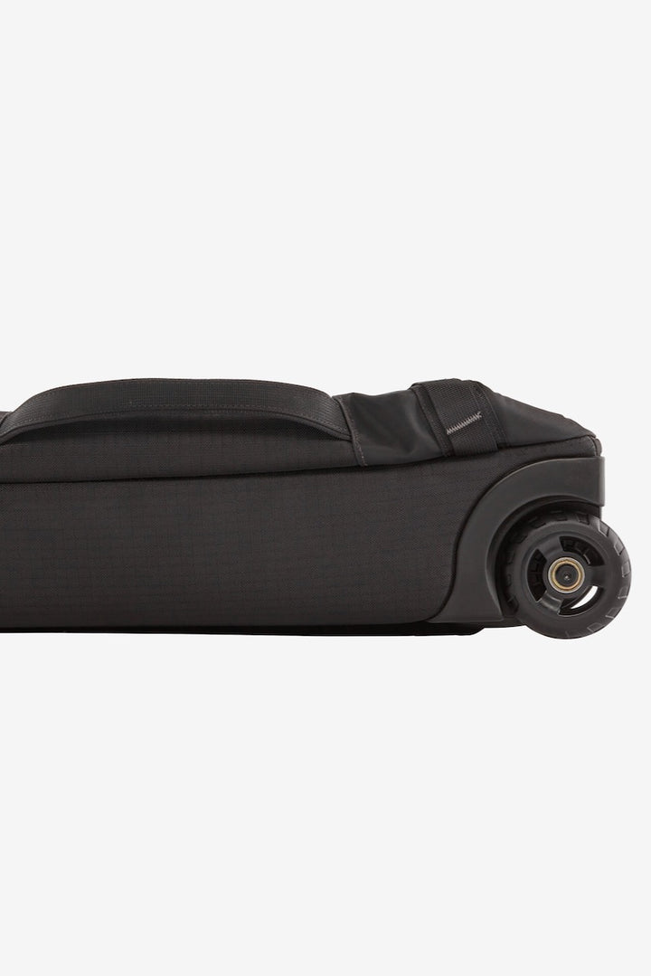 BLACK HOLE® Wheeled Duffel 40L