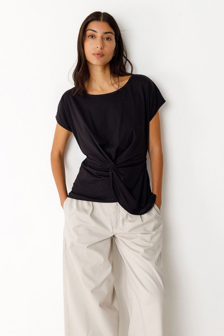 ALAINE T-Shirt black | SKFK