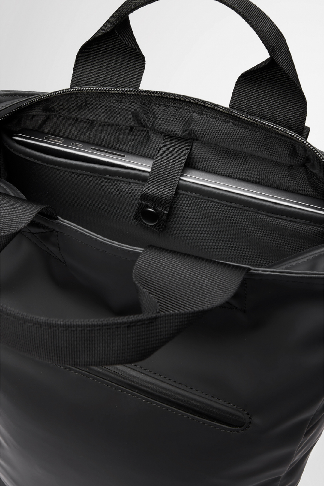 STREAM 2-Way Backpack 14" Sandqvist
