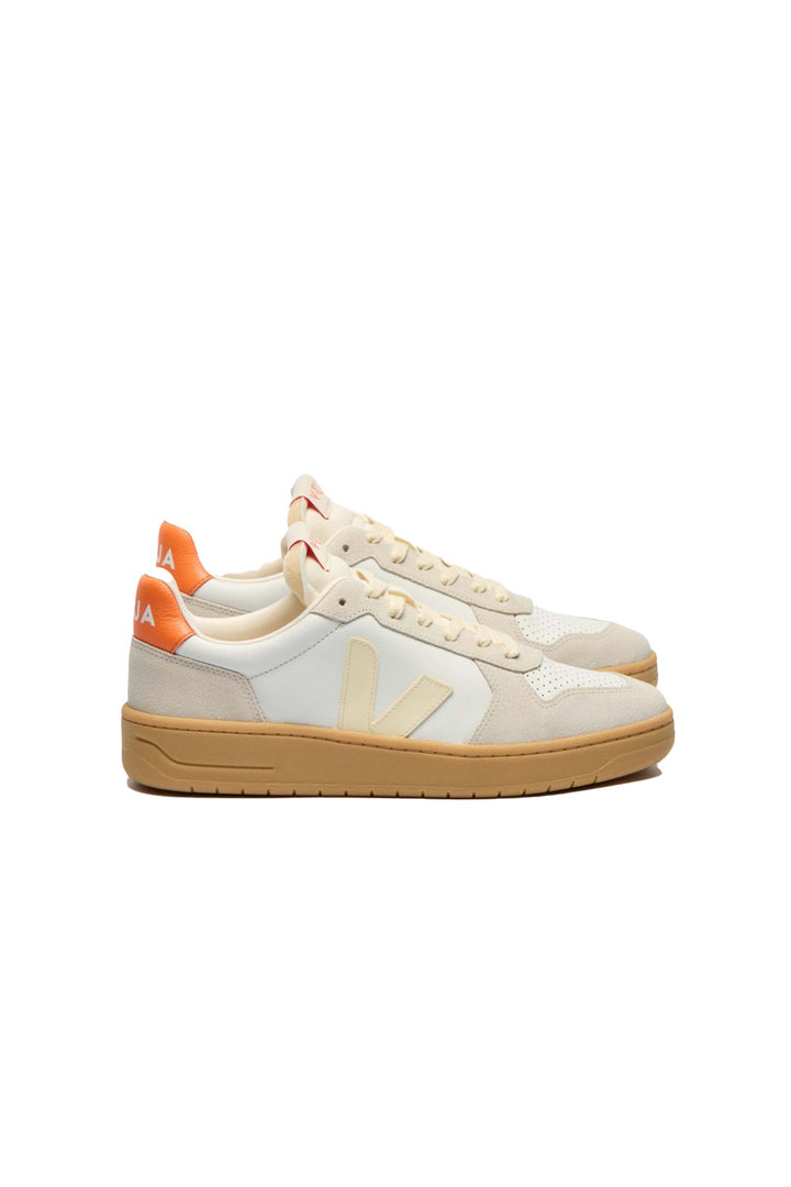 V-82 Leather pure calcaire fury