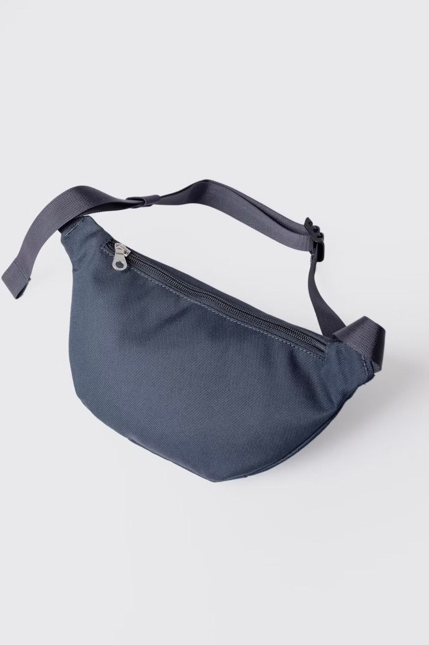 GROUND Crossbody Bag