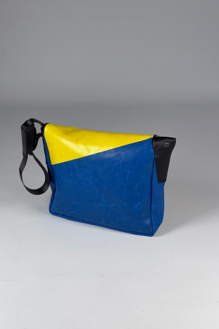LASSIE F11 Messenger Classic S