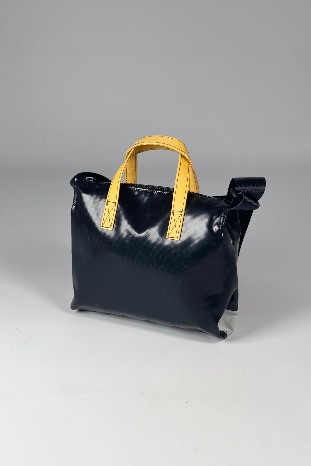 RUBY F274 Crossbody