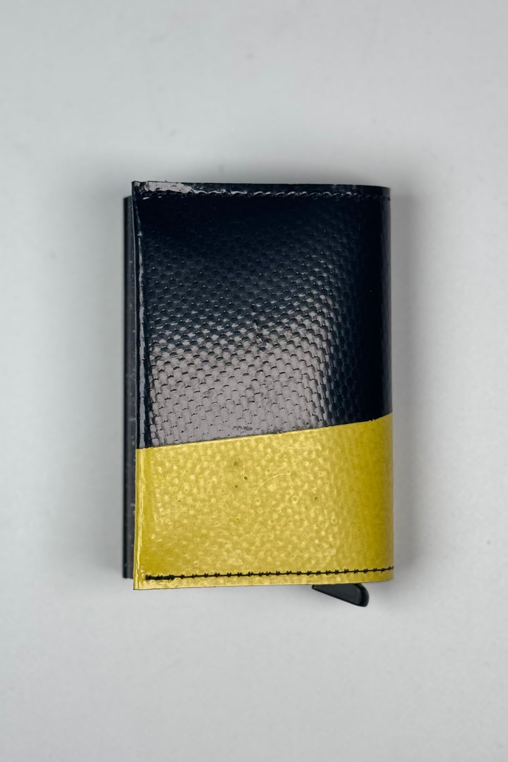 SECRID X FREITAG F705