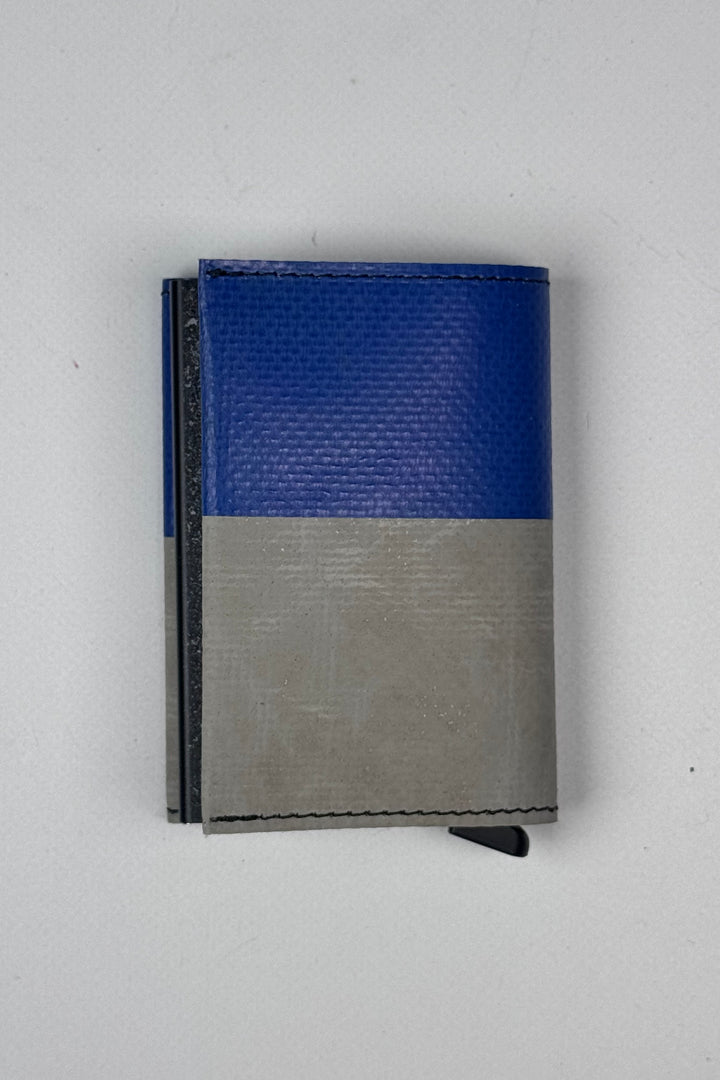SECRID X FREITAG F705