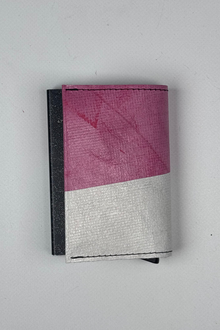 SECRID X FREITAG F705