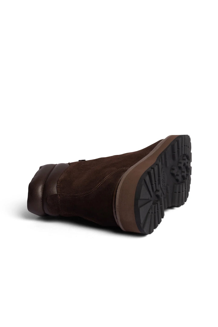 HIKING Suede