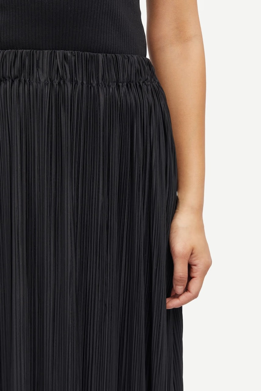 UMA Skirt